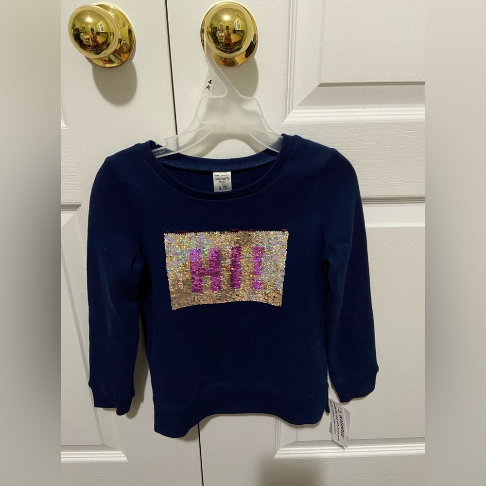 Carter’s Girl Fleece Flip Sequins Sweatshirt. Size 4/5 new with tags.